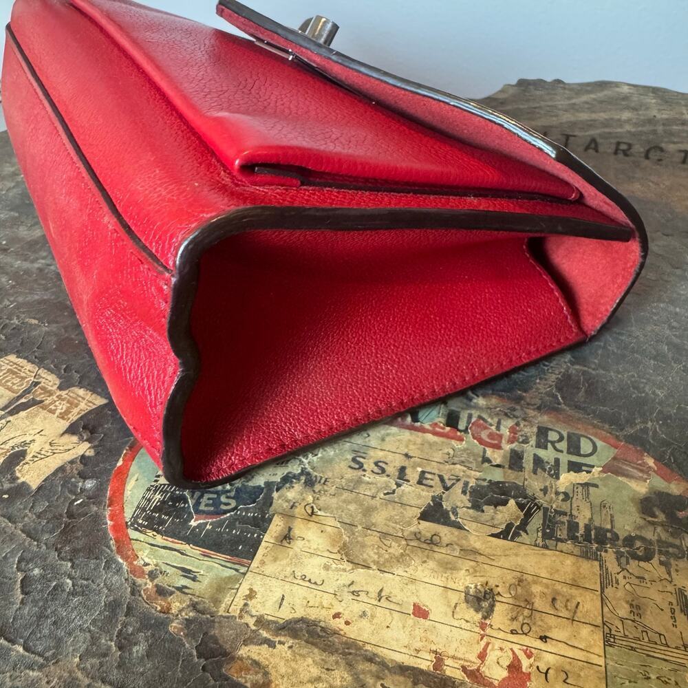 Louis Vuitton Red Lock Me Flap Crossbody Shoulder Bag SHW AR4128 Authentic CoA‎ - Picture 11 of 12